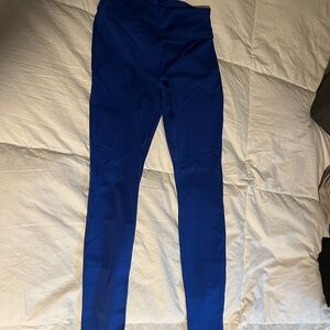 Fabletics Vibrant Blue Wonen’s Leggings